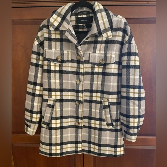 Vero Moda Oversized Shacket in Plaid - Picture 4 of 9